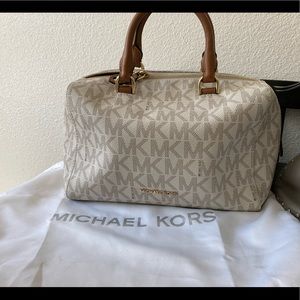 MK Purse